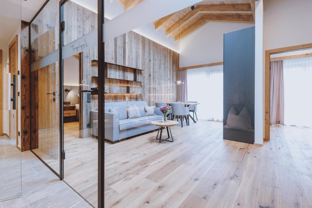 Zaglgut Hotel-Chalets Wellness & Views With Summer Card Included Kaprun Buitenkant foto